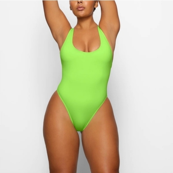 SKIMS Other - SKIMS SIGNATURE SWIM SCOOP NECK ONE PIECE NEON GREEN